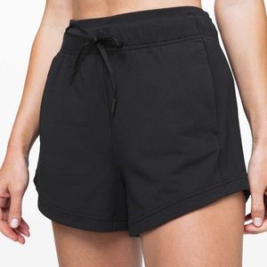 Lululemon Inner Glow Short * 3”